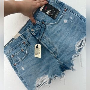 Levi’s 501 shorts